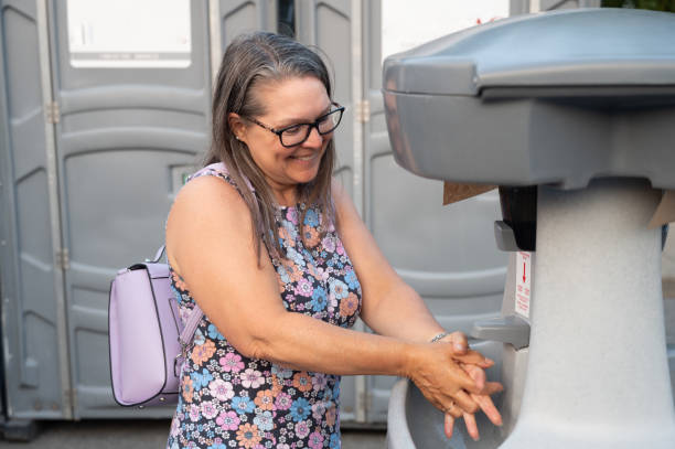 Best Portable bathroom rental  in Larned, KS